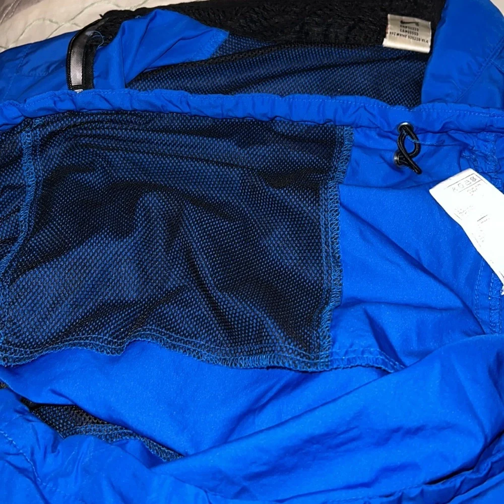 Men’s Nike windbreaker electric blue M 80’s??